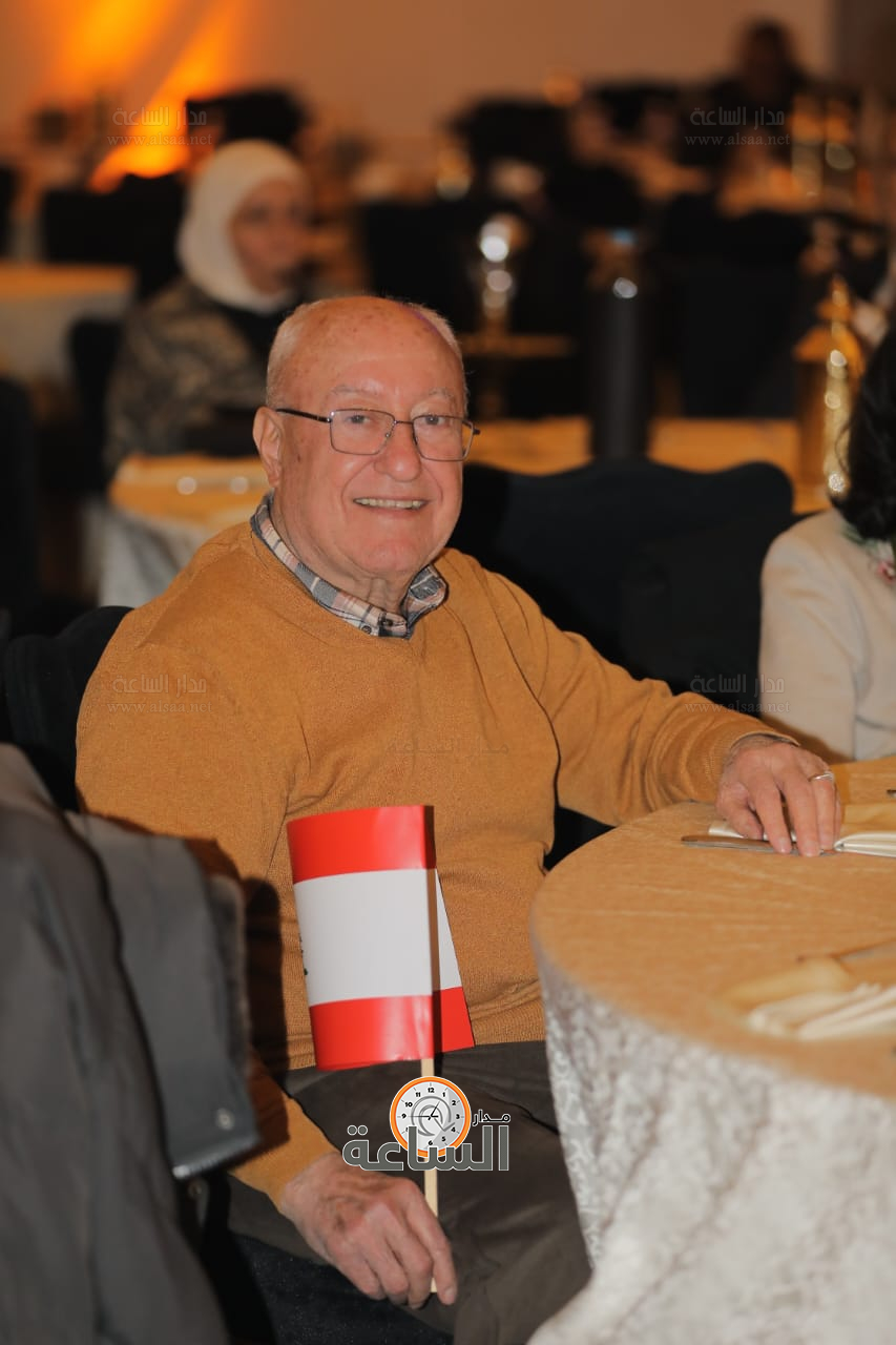 Madar Al-Saa Images 0.0062695141734865345