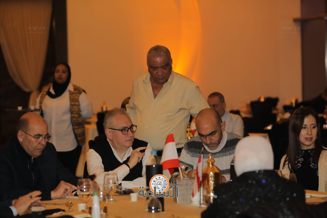 Madar Al-Saa Images 0.7936573431339442