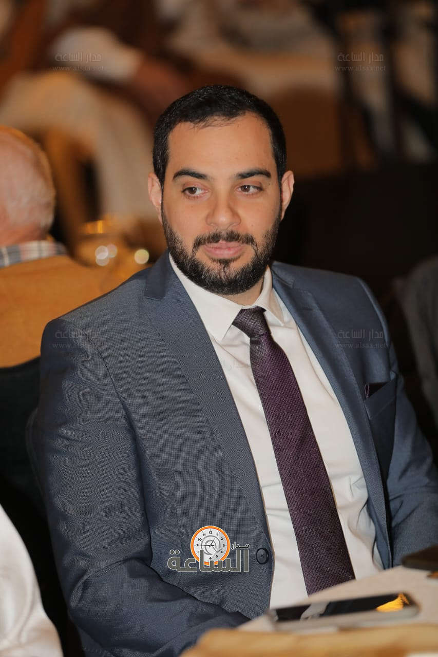 Madar Al-Saa Images 0.46559431908374127