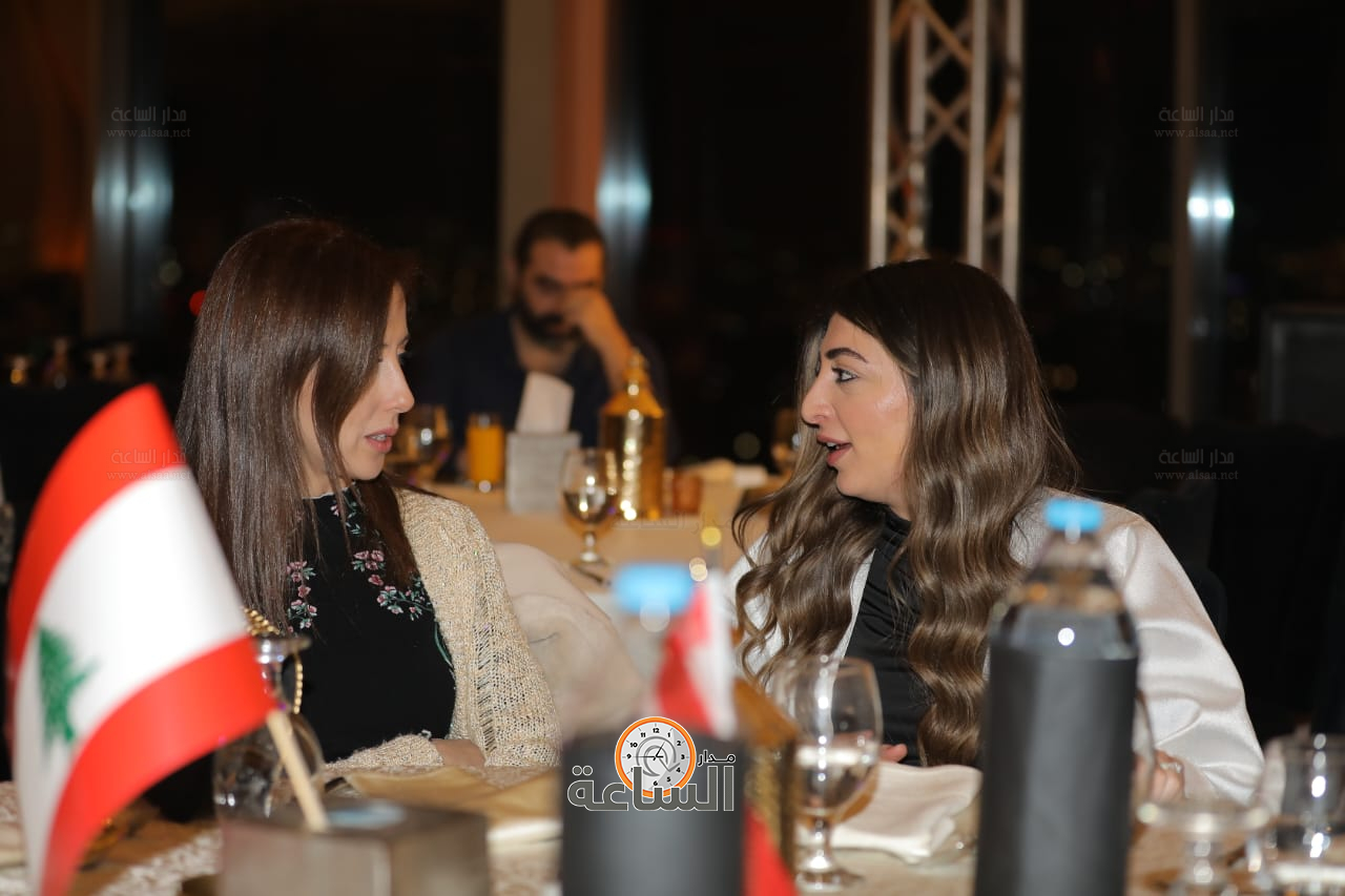 Madar Al-Saa Images 0.1075533681793619