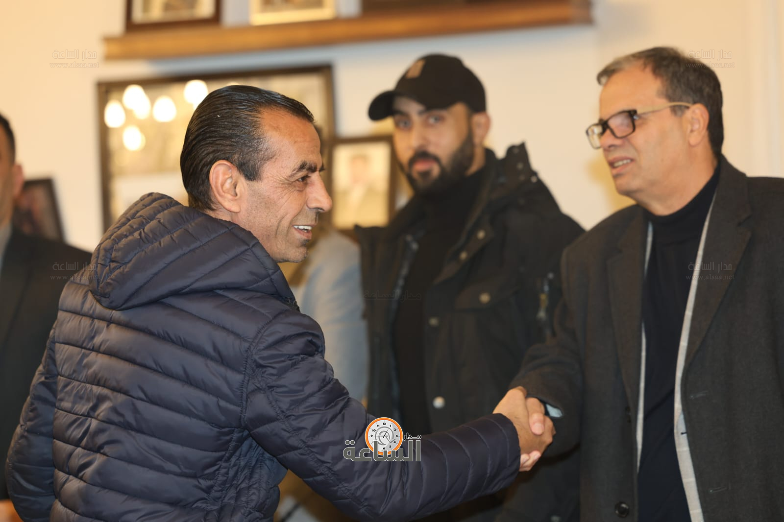 Madar Al-Saa Images 0.7877911245179985