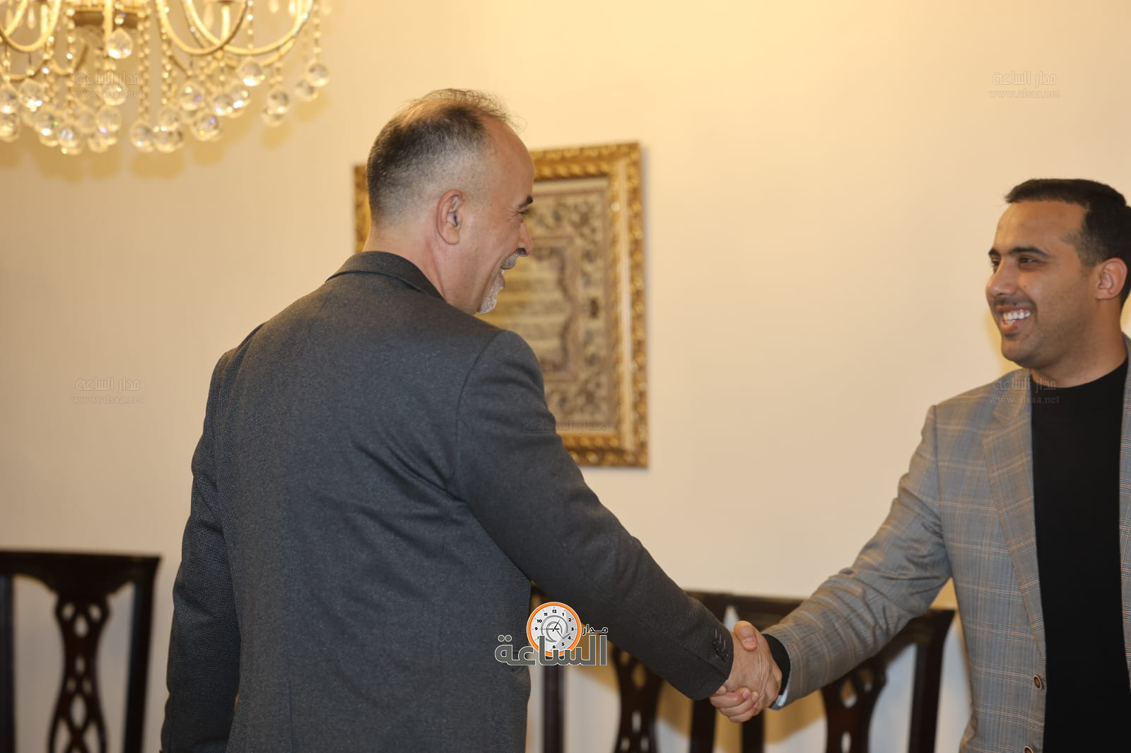 Madar Al-Saa Images 0.8575348765374331