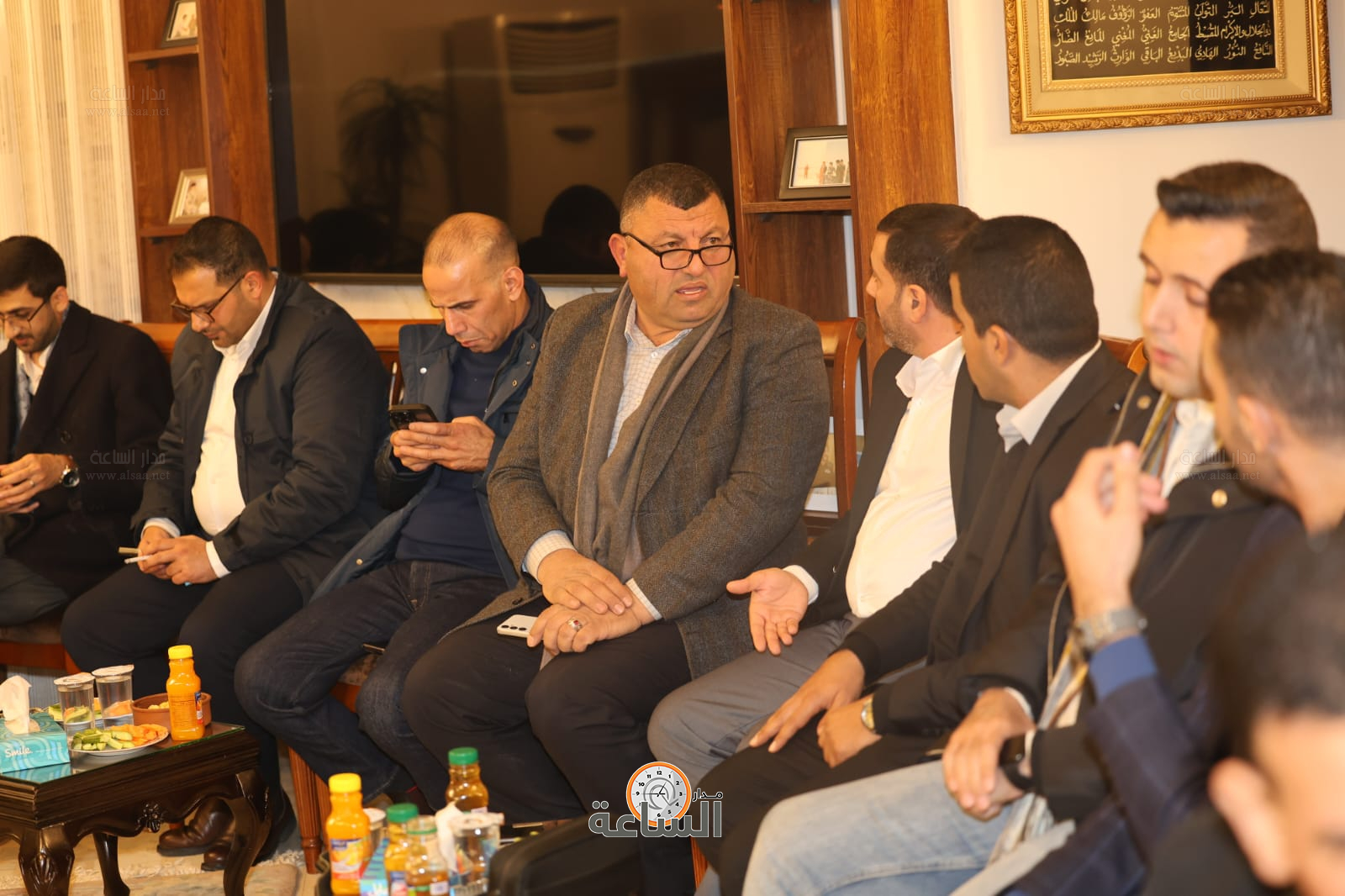 Madar Al-Saa Images 0.922981127619263