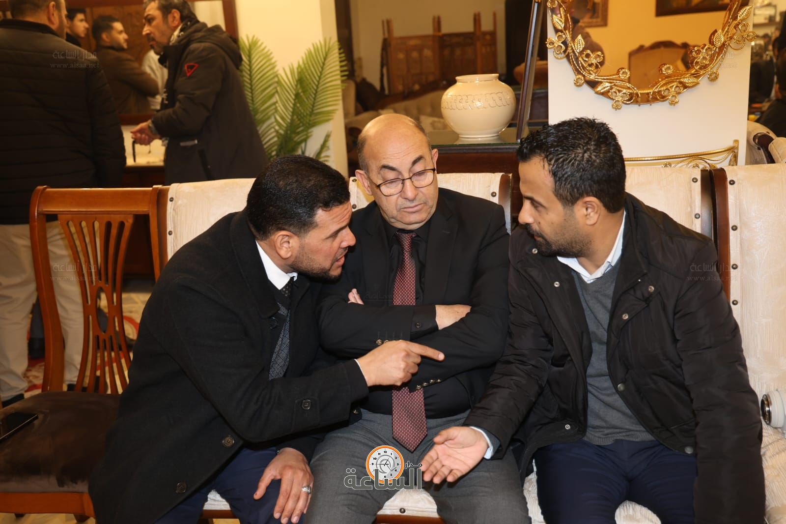 Madar Al-Saa Images 0.3711514150608475