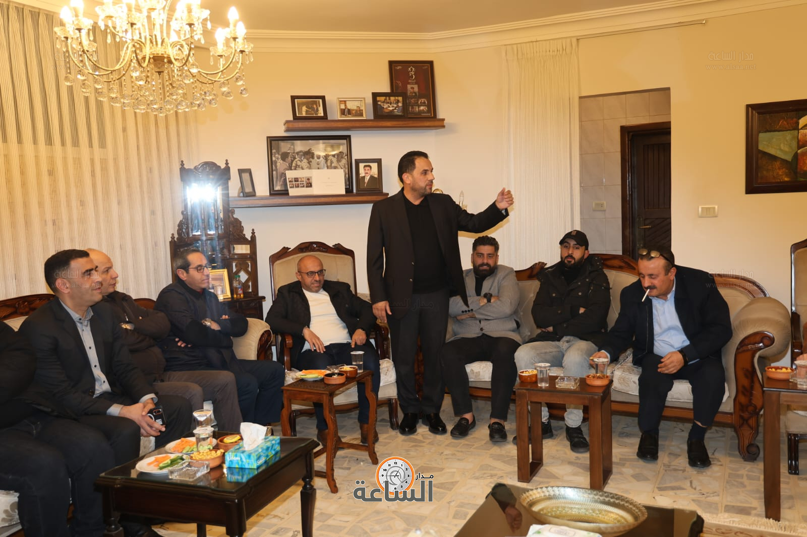 Madar Al-Saa Images 0.4609802189387513