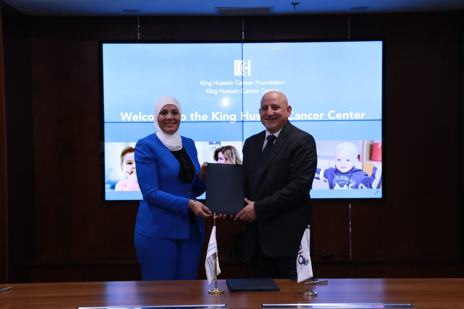 Madar Al-Saa Images 0.15910681800163817