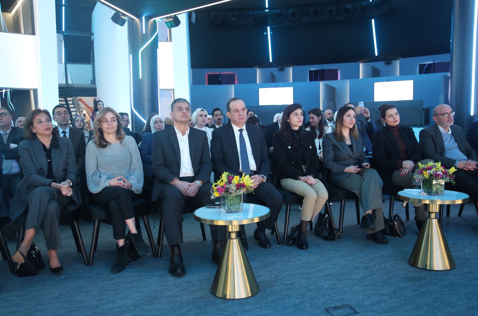 Madar Al-Saa Images 0.33371463481112484