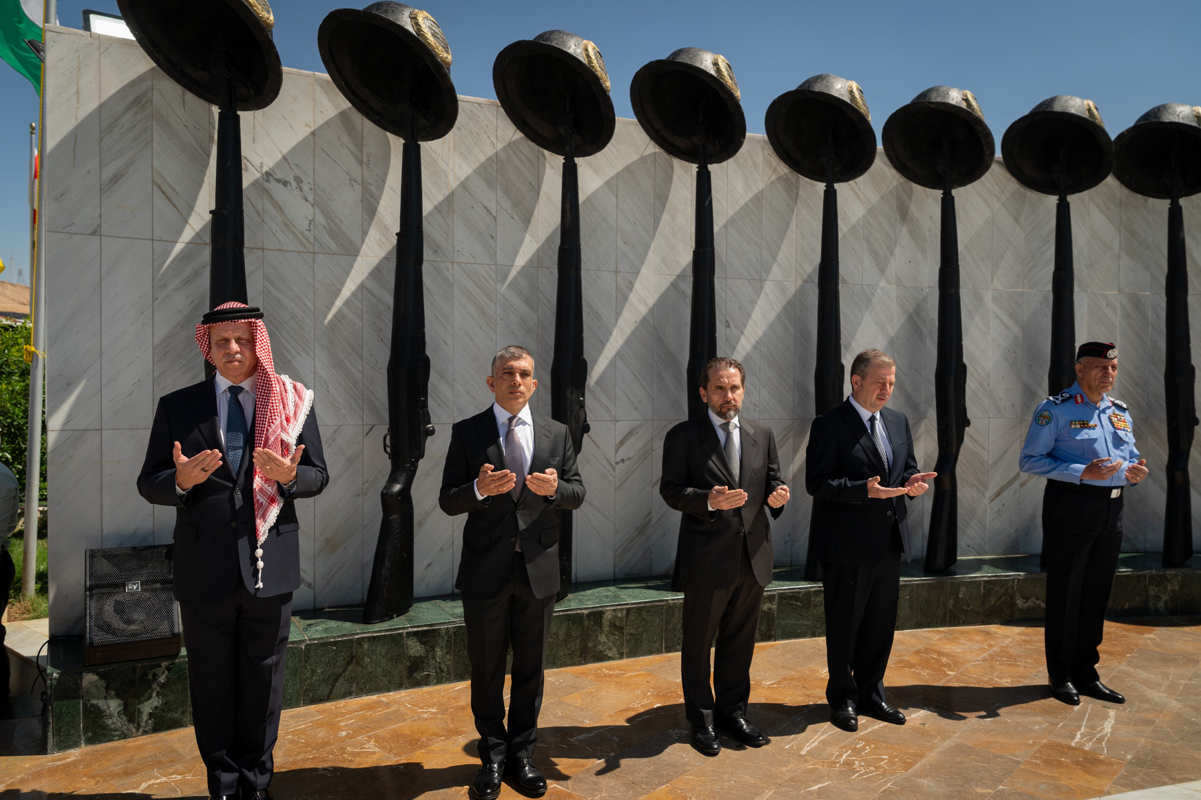 Madar Al-Saa Images 0.2871443163221994