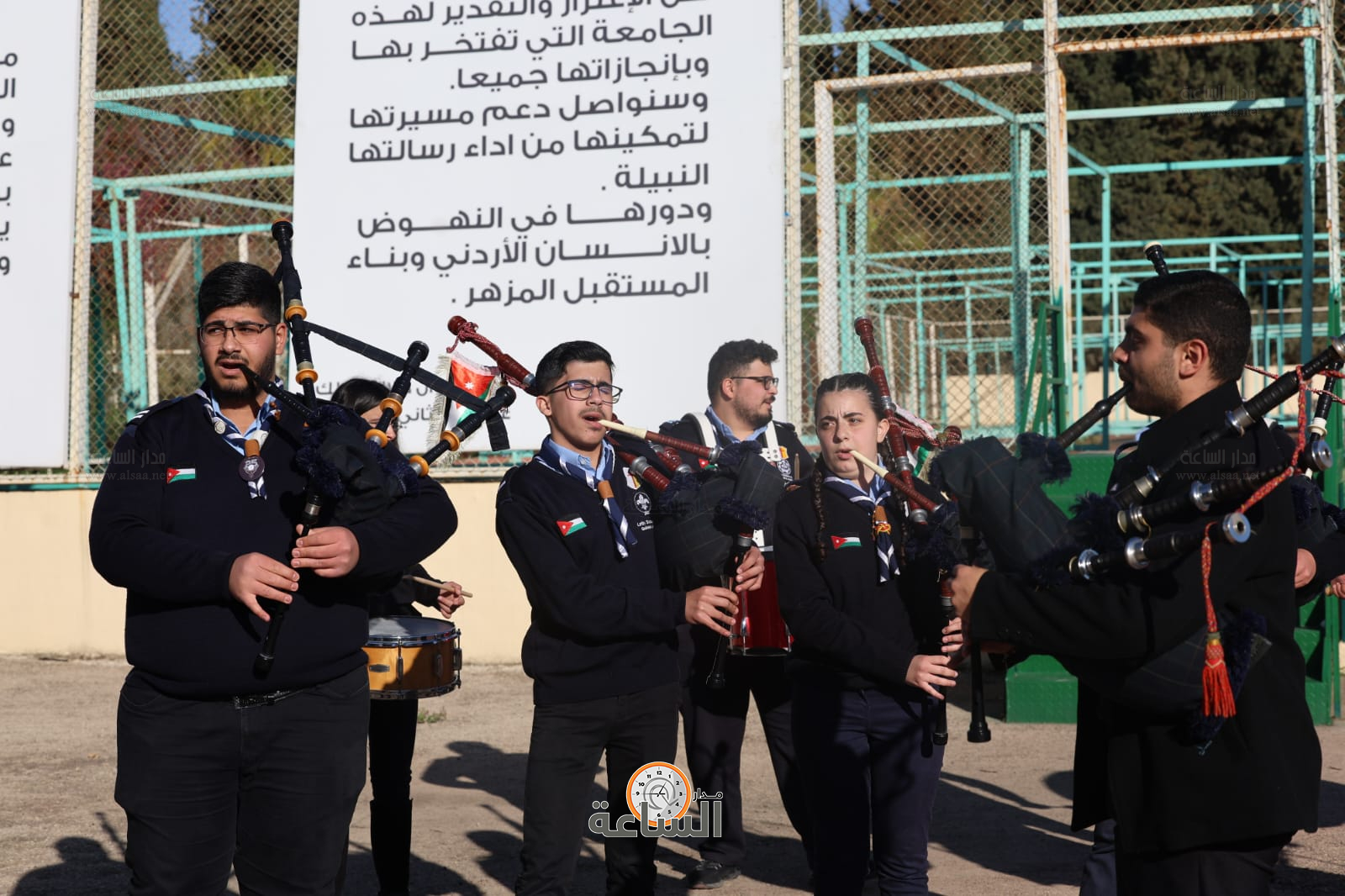 Madar Al-Saa Images 0.37002539989419625