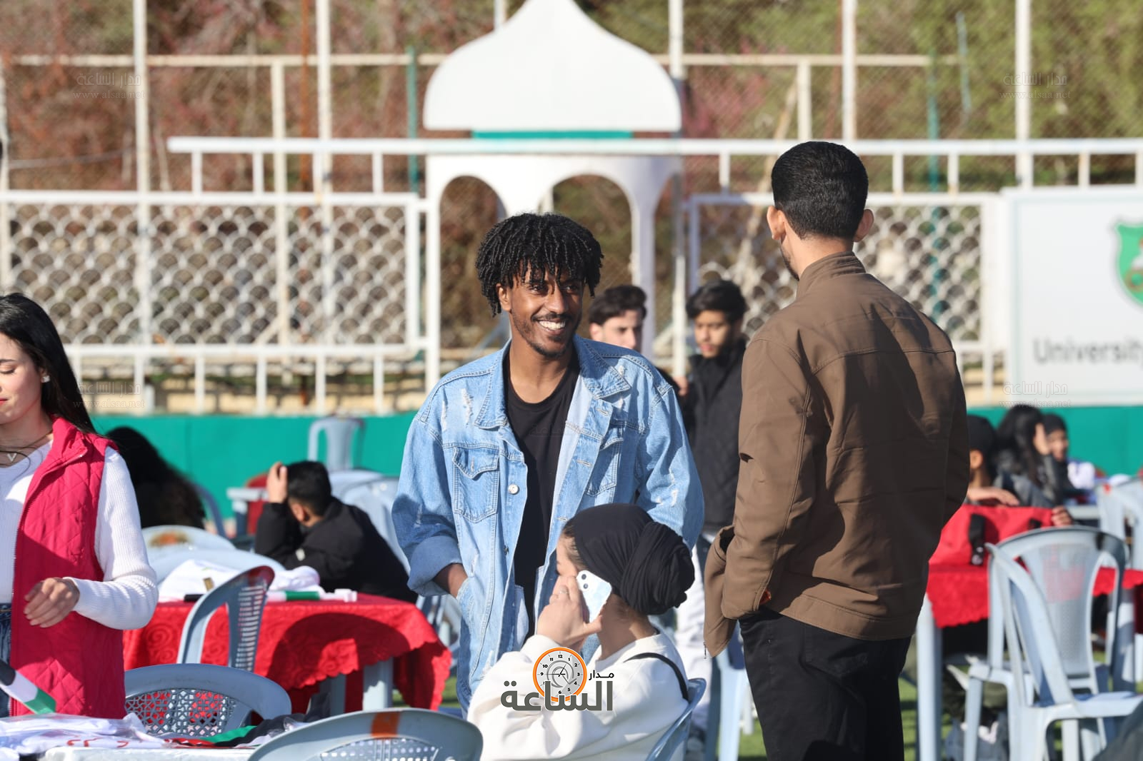 Madar Al-Saa Images 0.006117683549118347