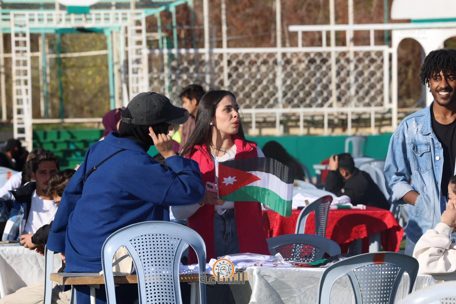 Madar Al-Saa Images 0.8892627404357067