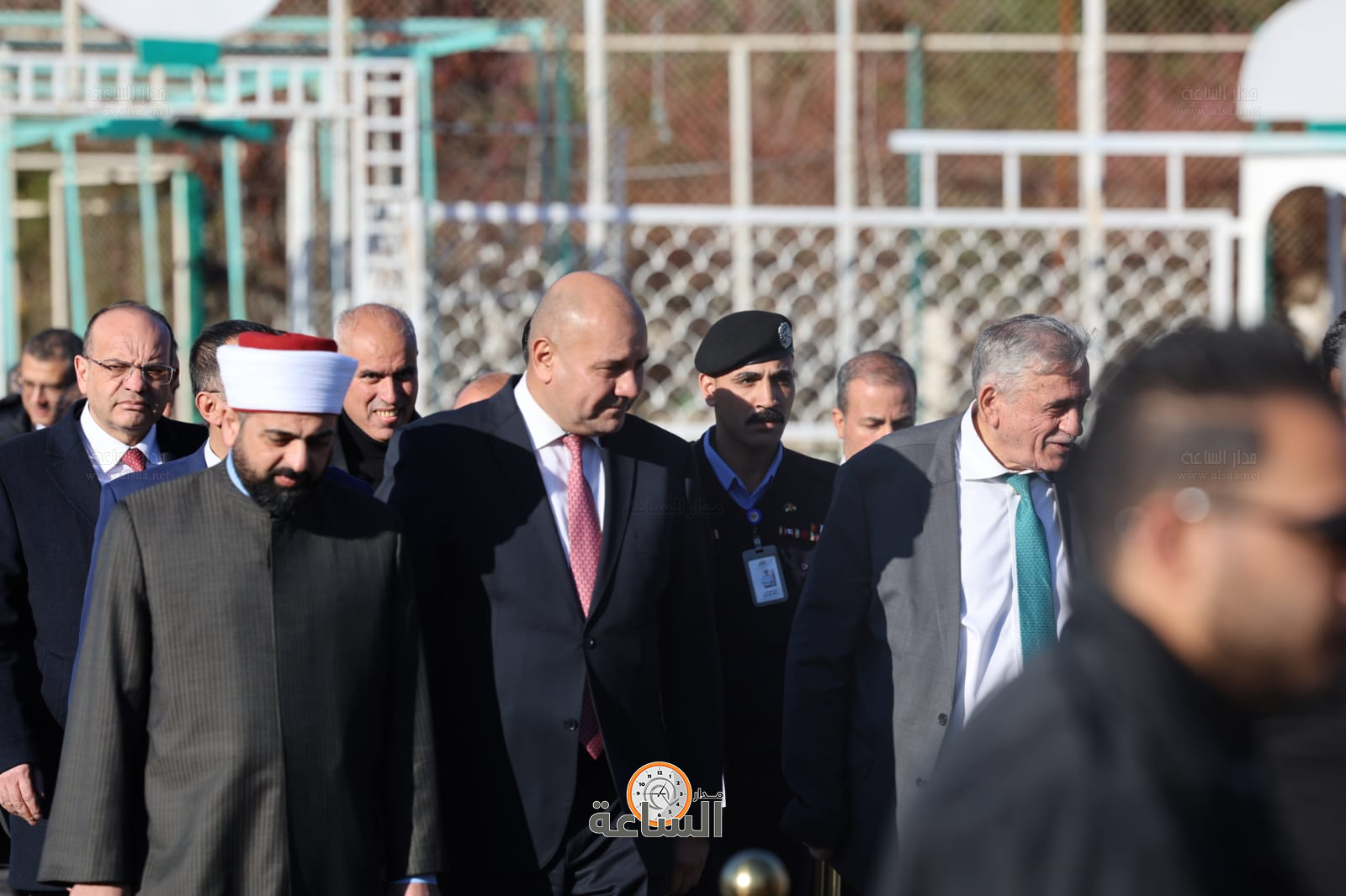 Madar Al-Saa Images 0.5875140819745082