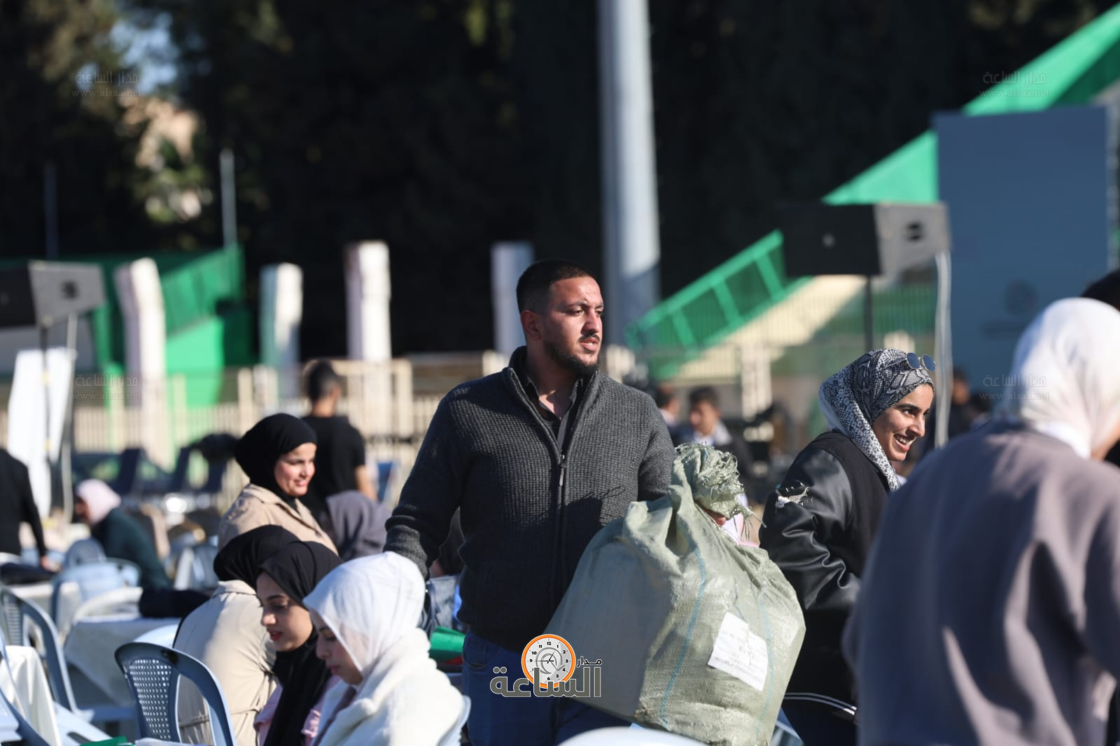 Madar Al-Saa Images 0.9951656241020808