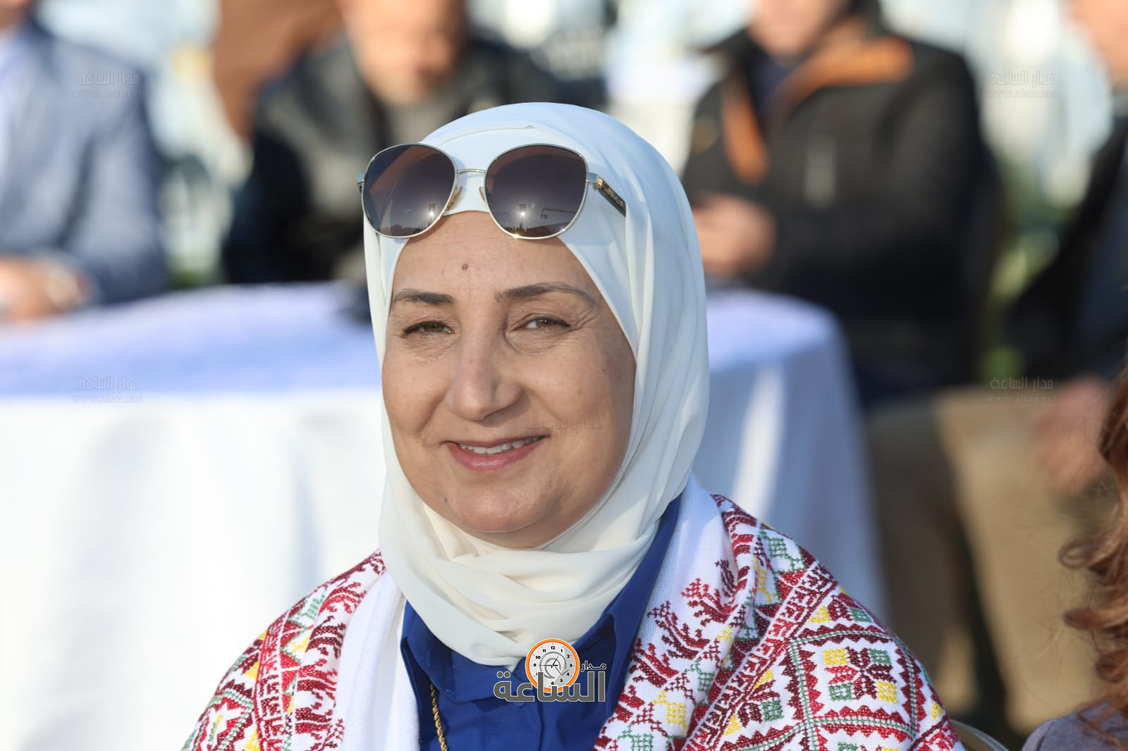 Madar Al-Saa Images 0.4844446090049399