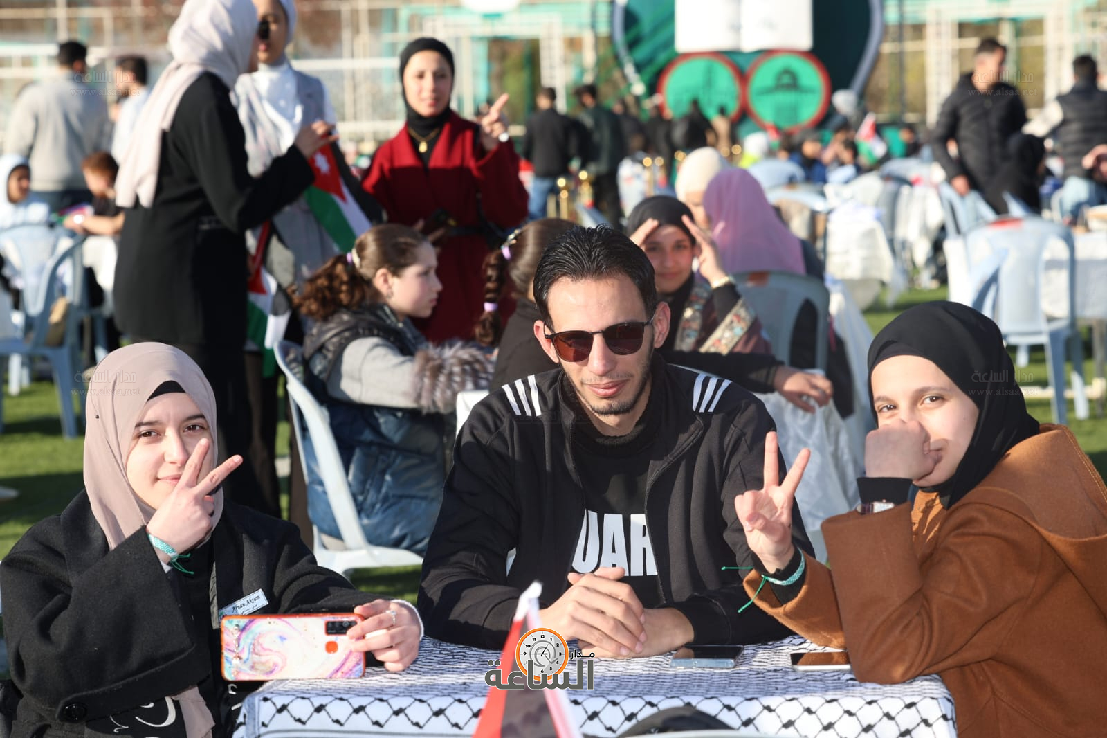 Madar Al-Saa Images 0.8907319324337912