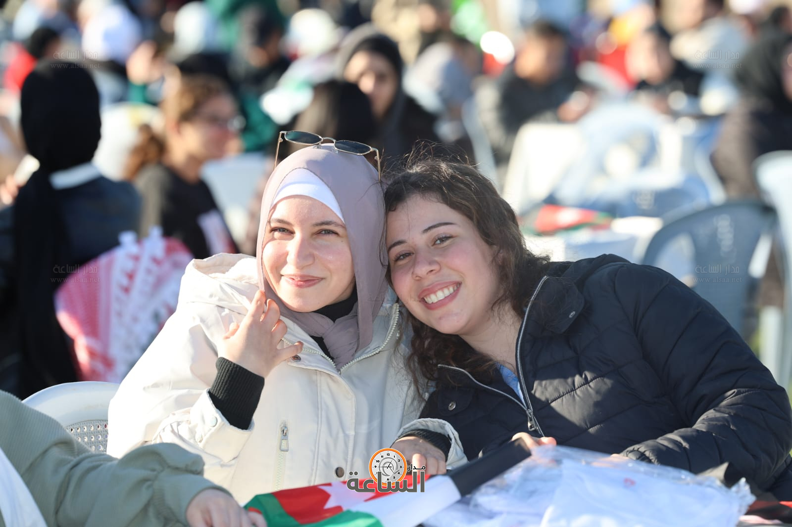 Madar Al-Saa Images 0.5717652250813343