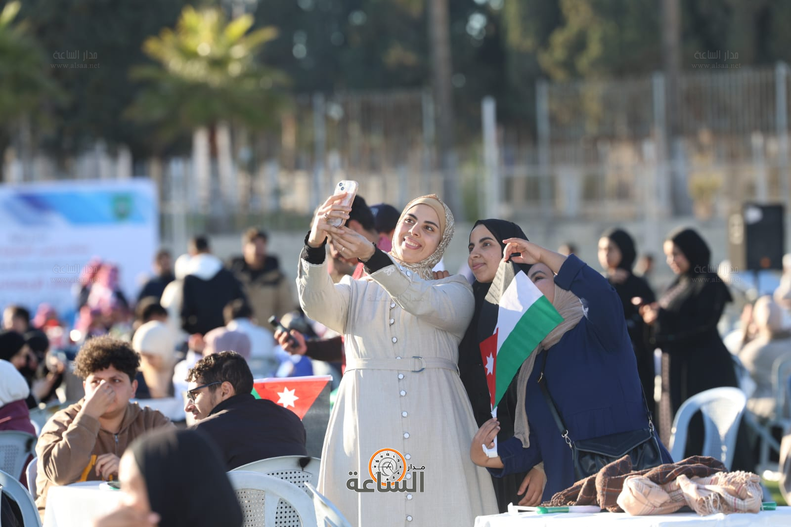 Madar Al-Saa Images 0.627121792238553