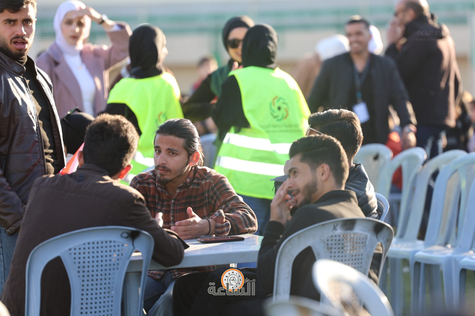 Madar Al-Saa Images 0.4663163828280543