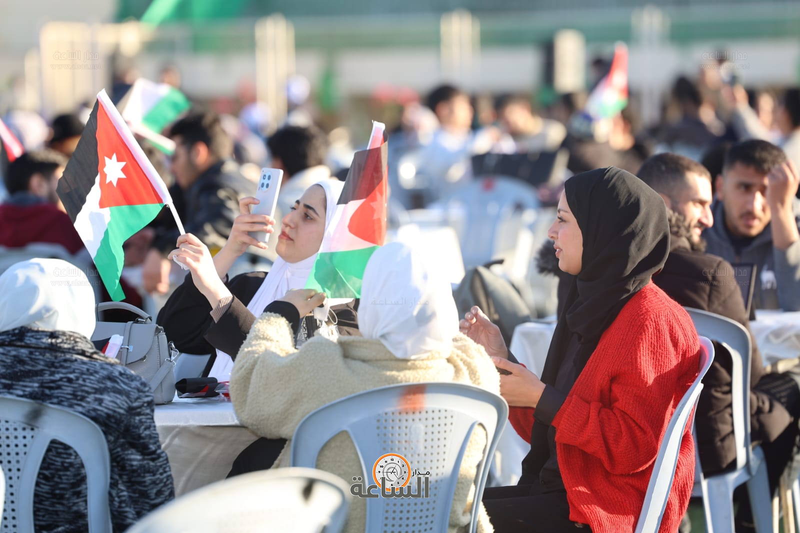 Madar Al-Saa Images 0.9895133946024743