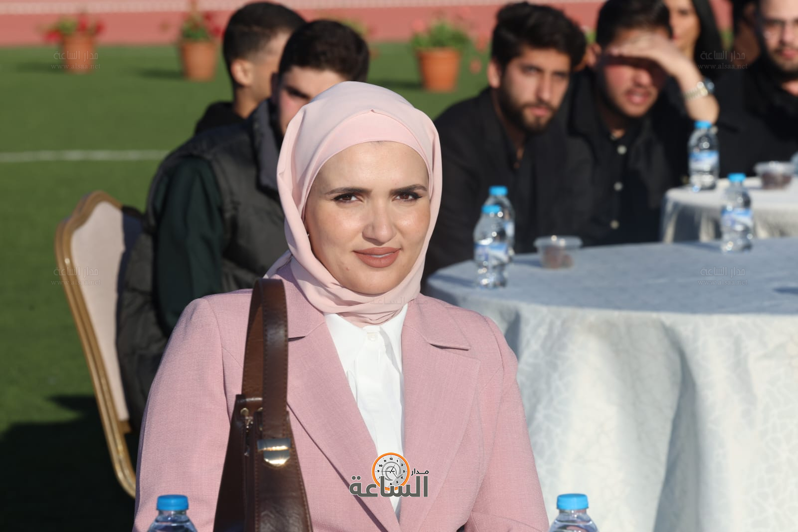 Madar Al-Saa Images 0.5382430407838141