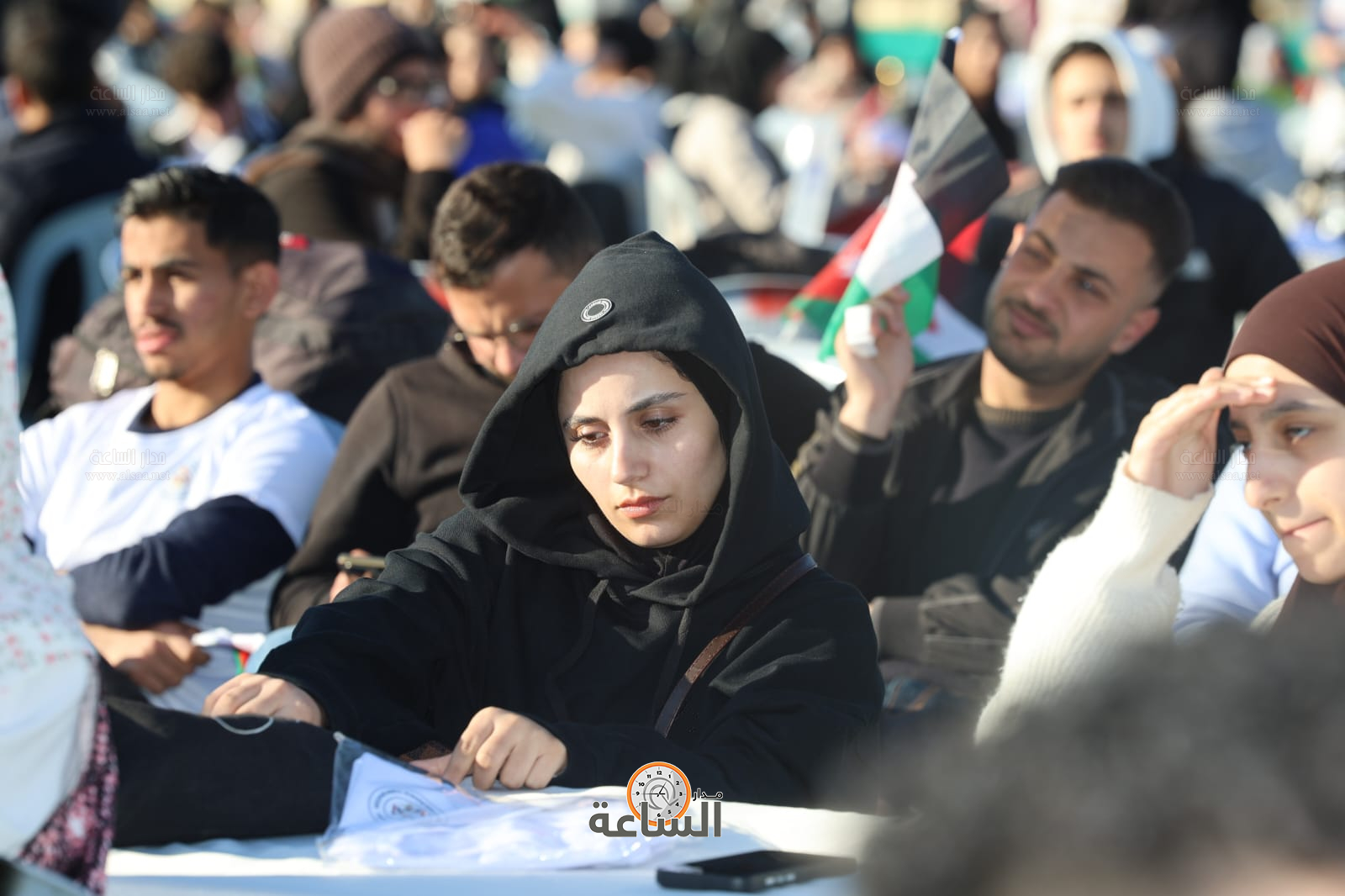 Madar Al-Saa Images 0.43530075497259