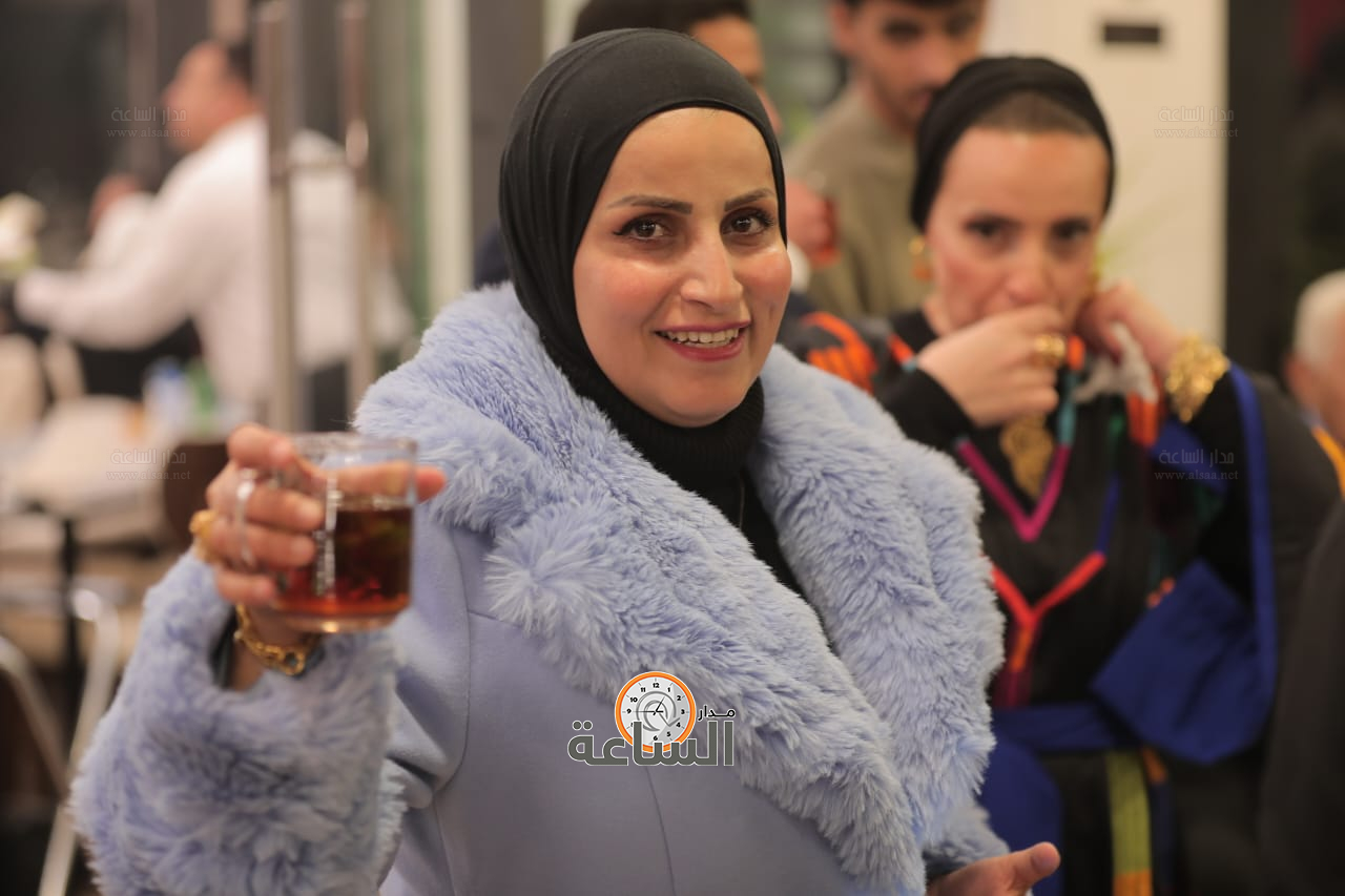 Madar Al-Saa Images 0.18808085645449846