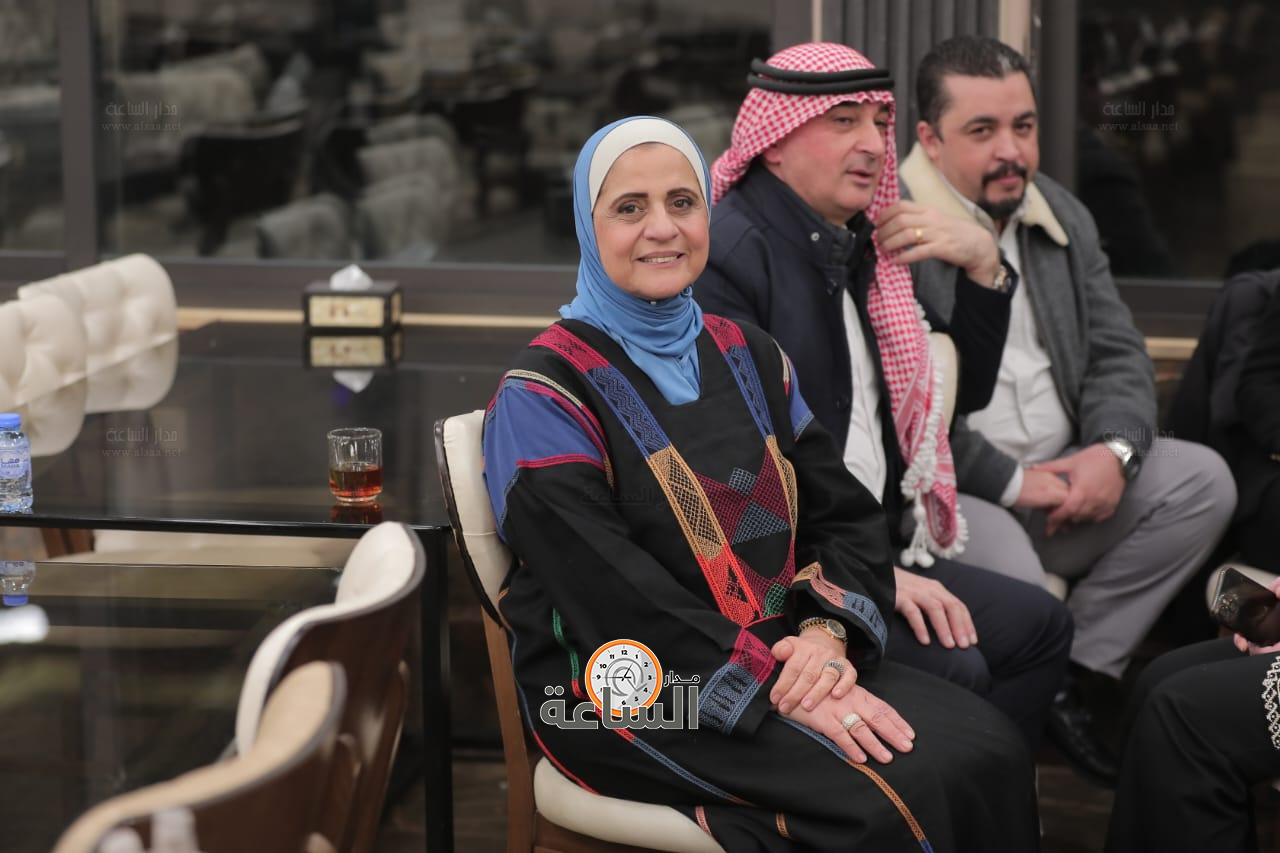 Madar Al-Saa Images 0.6969040144820158