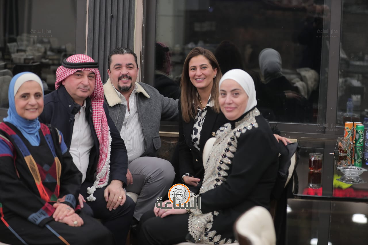 Madar Al-Saa Images 0.7302383074499204