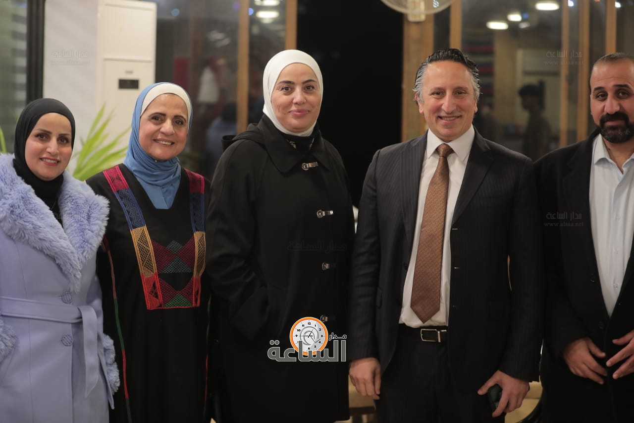 Madar Al-Saa Images 0.7742590017248114