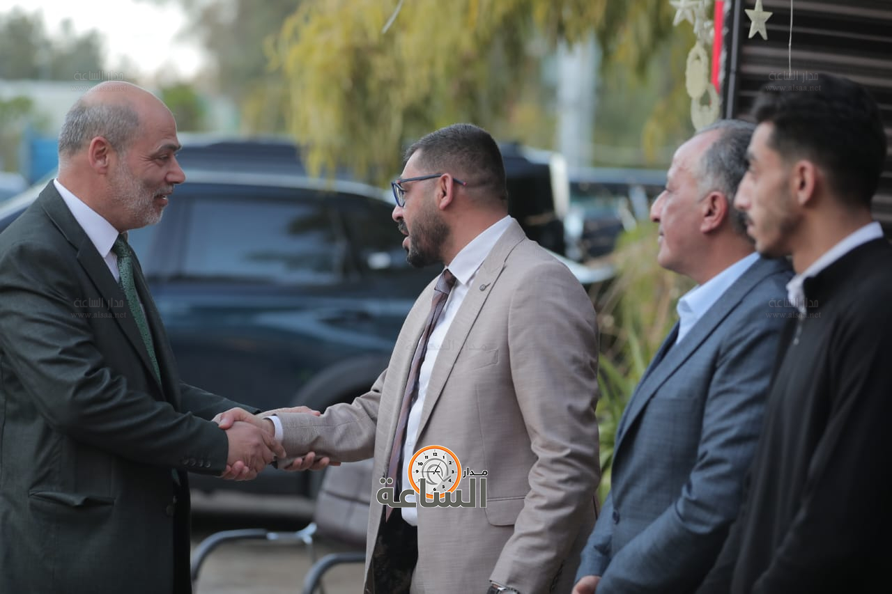 Madar Al-Saa Images 0.49041719636245373