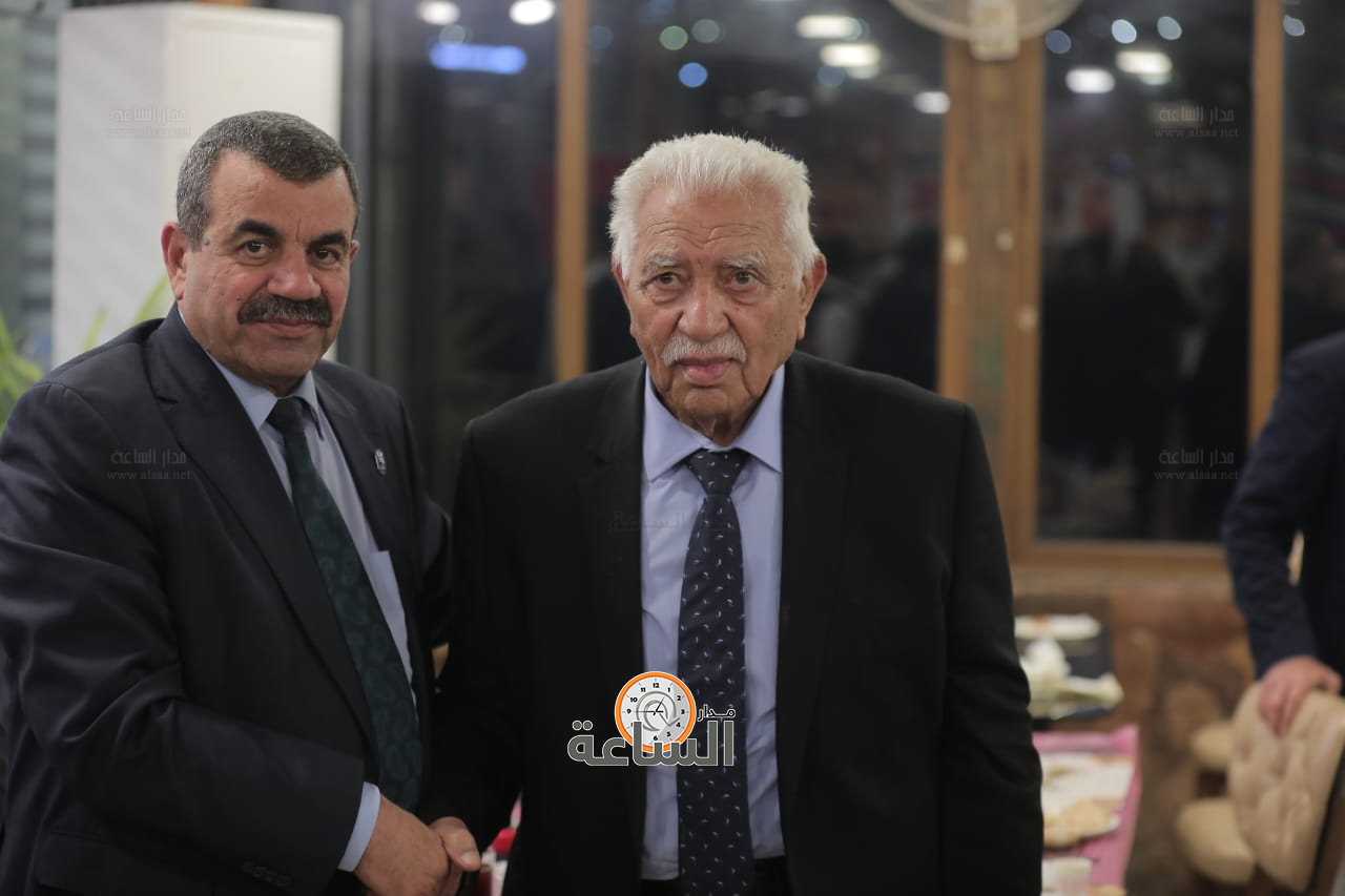 Madar Al-Saa Images 0.6107360354267659