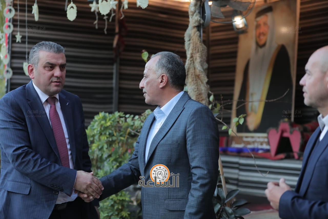 Madar Al-Saa Images 0.9971715076090324