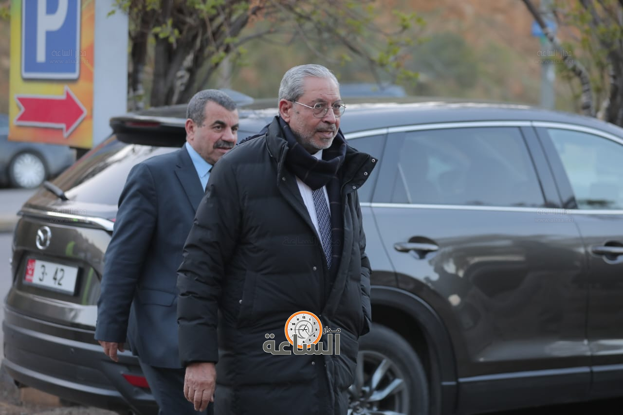 Madar Al-Saa Images 0.4195988119494247