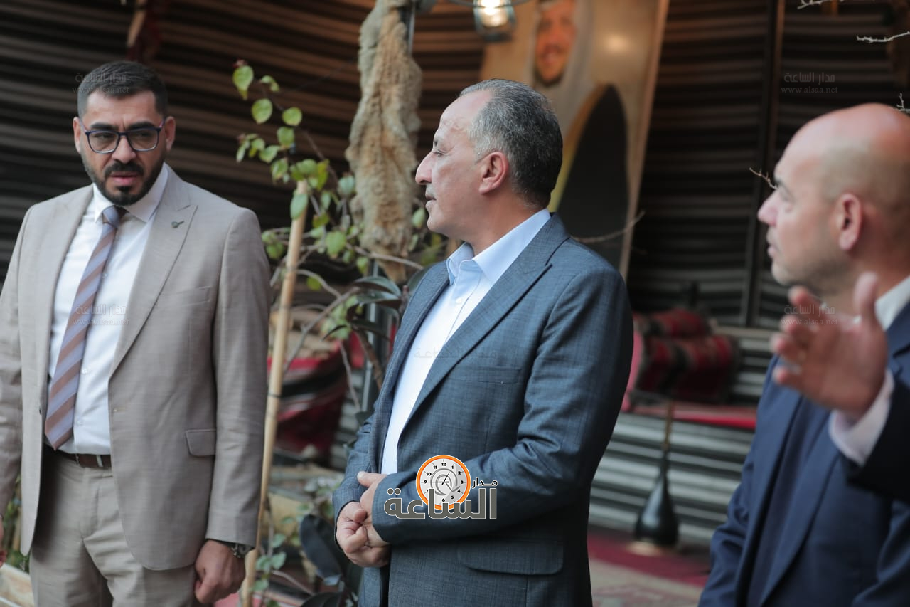 Madar Al-Saa Images 0.6996116234772567