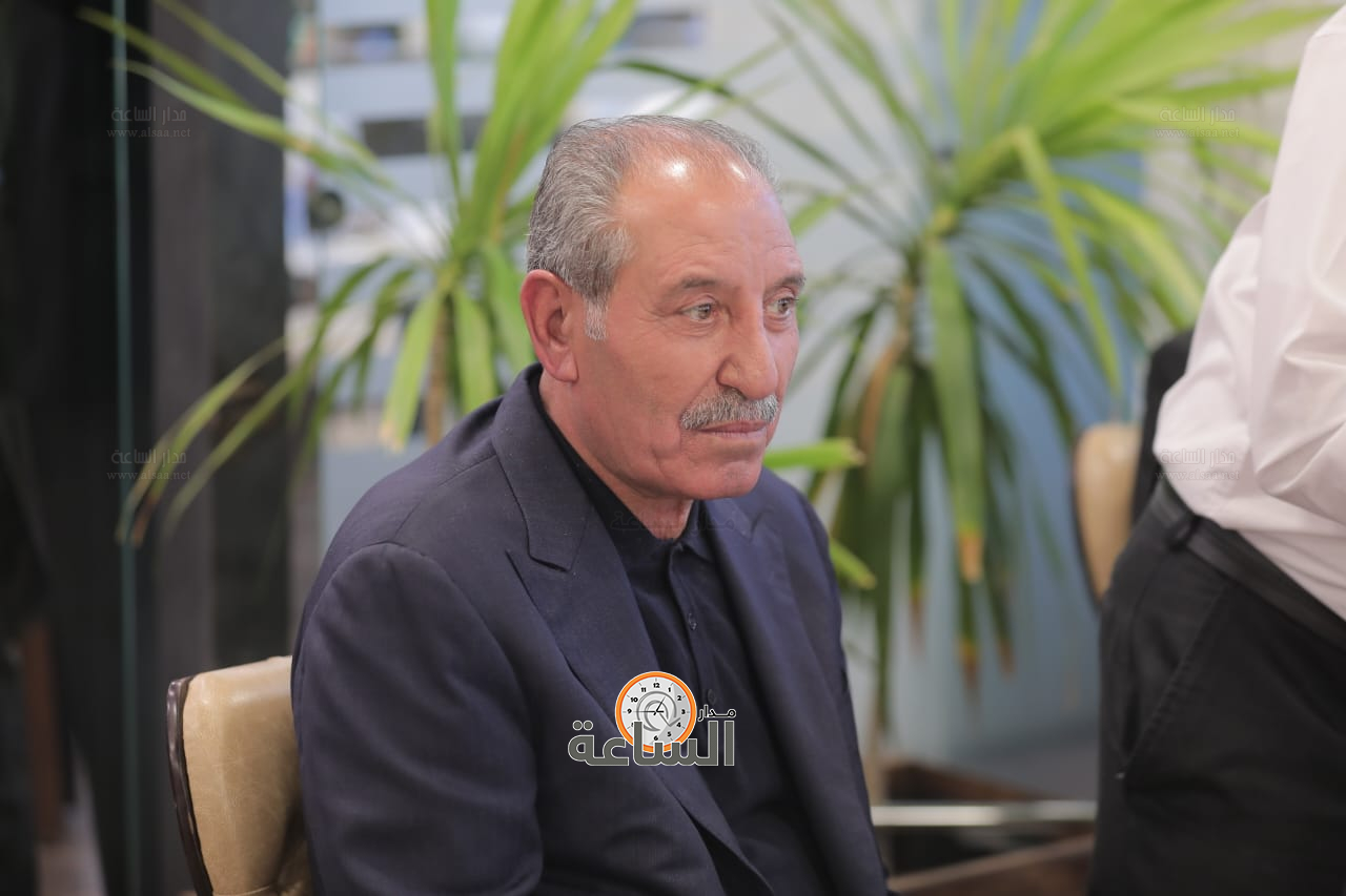 Madar Al-Saa Images 0.031082698865587677