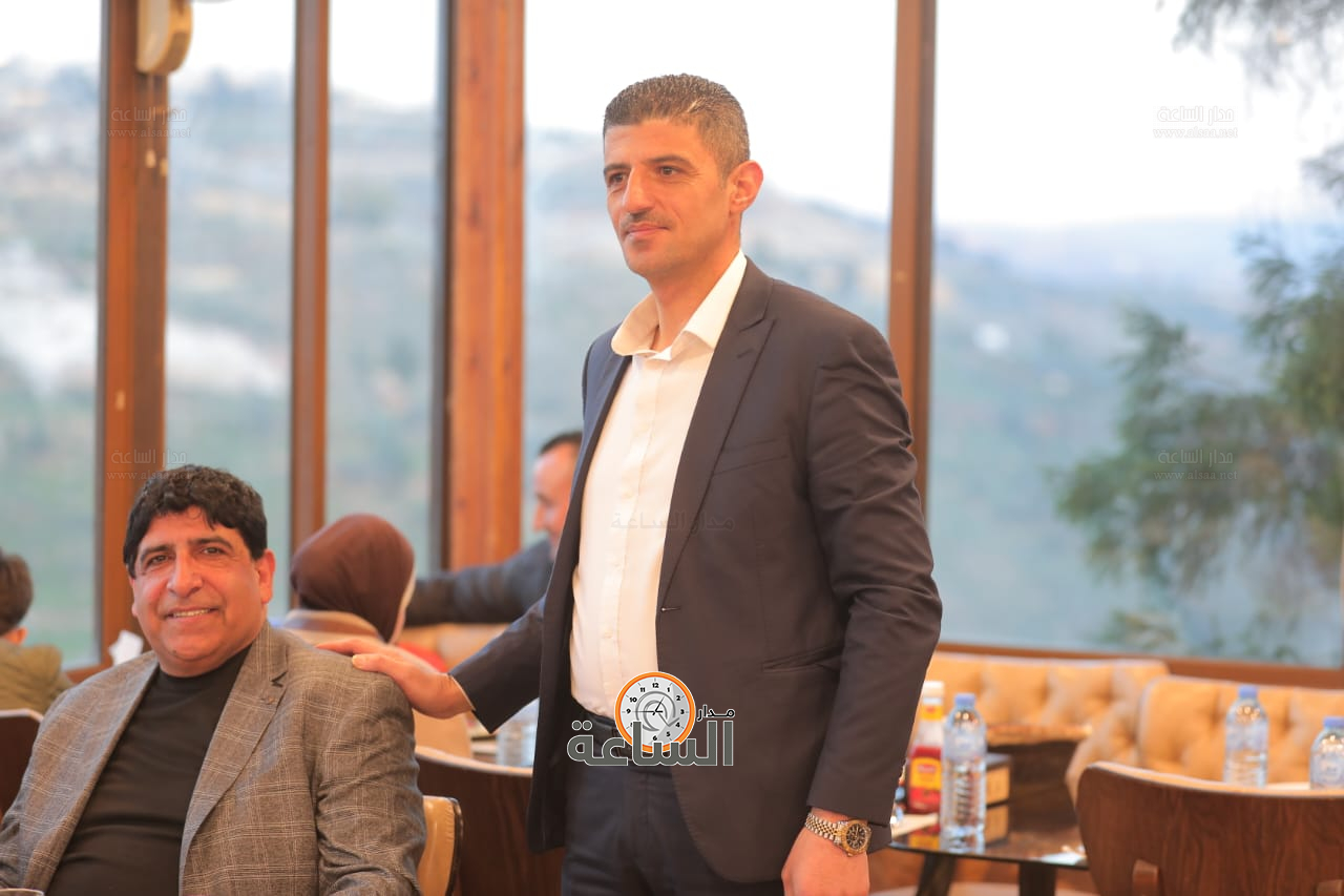 Madar Al-Saa Images 0.13954426438994671