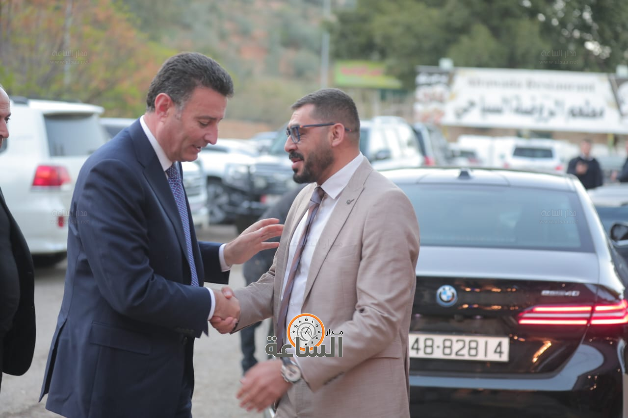 Madar Al-Saa Images 0.6418508037507797