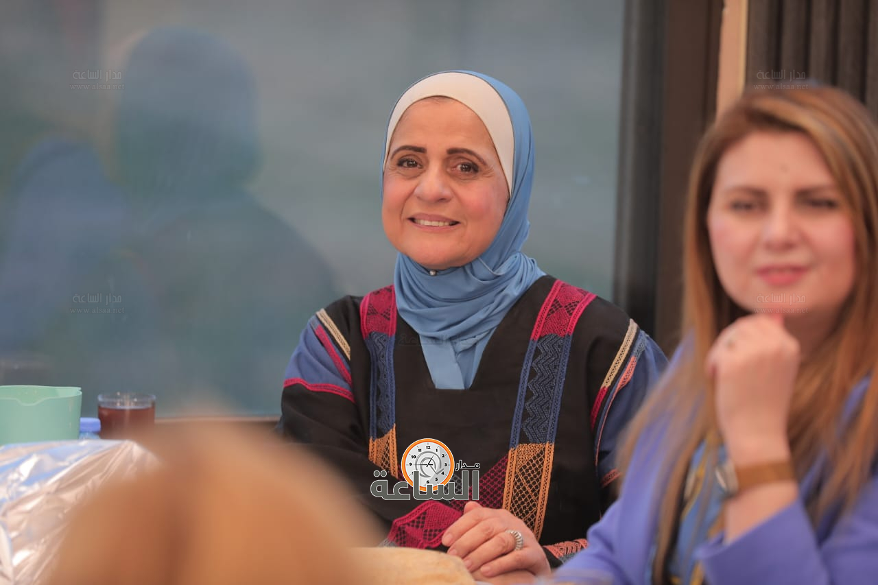 Madar Al-Saa Images 0.47717300760754067