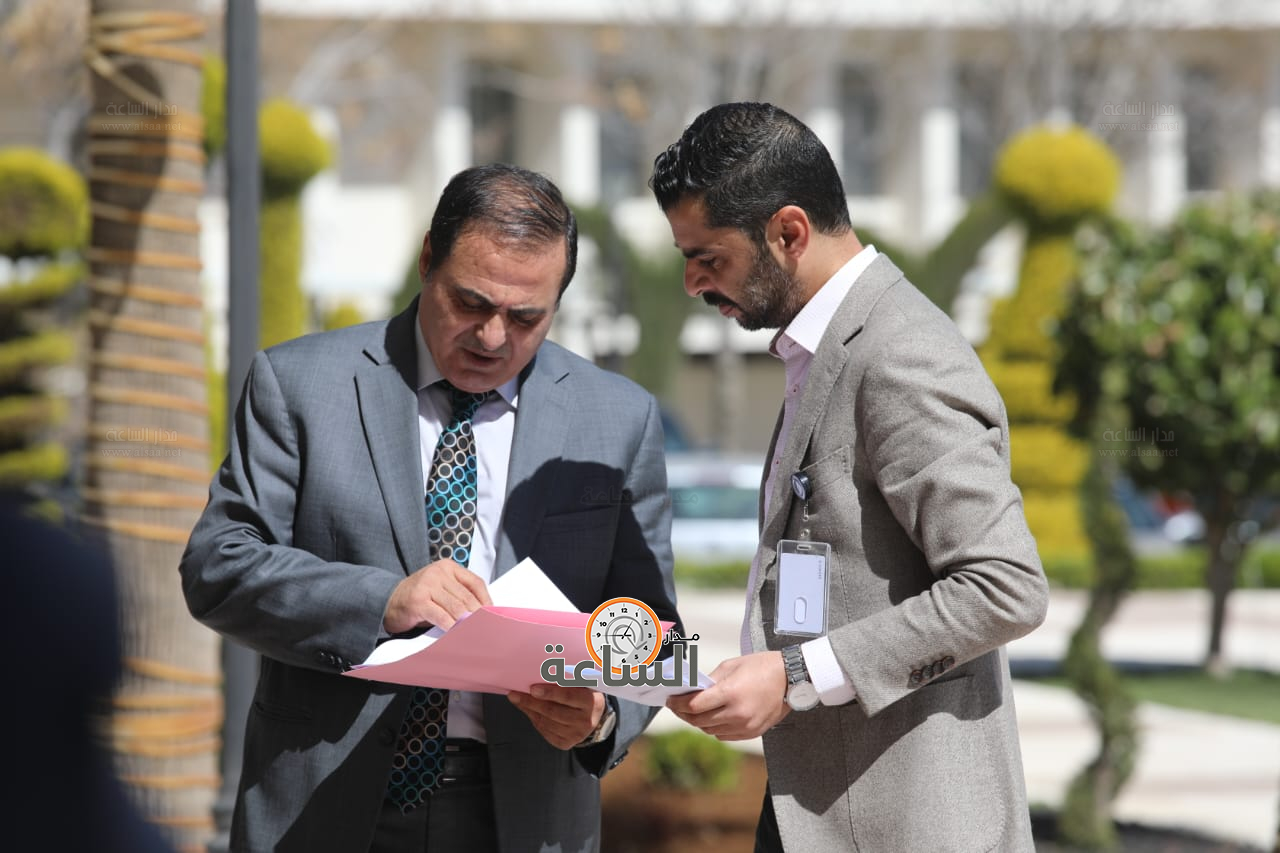 Madar Al-Saa Images 0.774094367874997