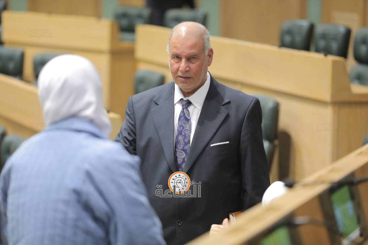 Madar Al-Saa Images 0.6635901438454246