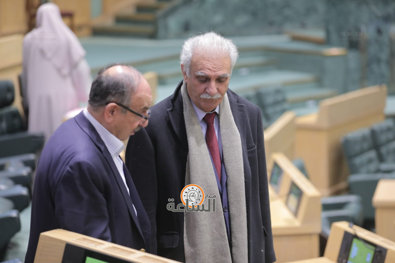 Madar Al-Saa Images 0.981144801357454