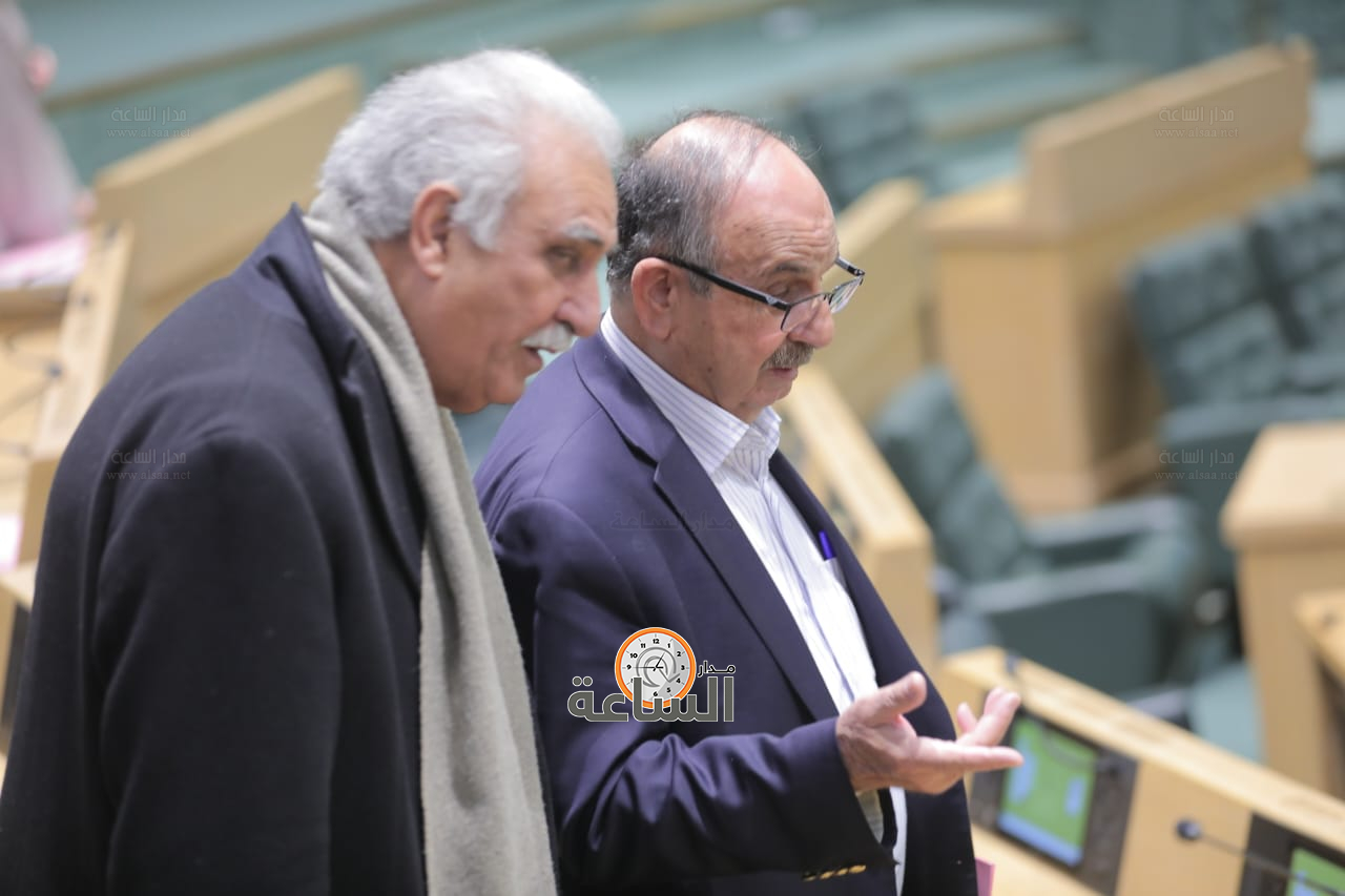 Madar Al-Saa Images 0.056050108720550273