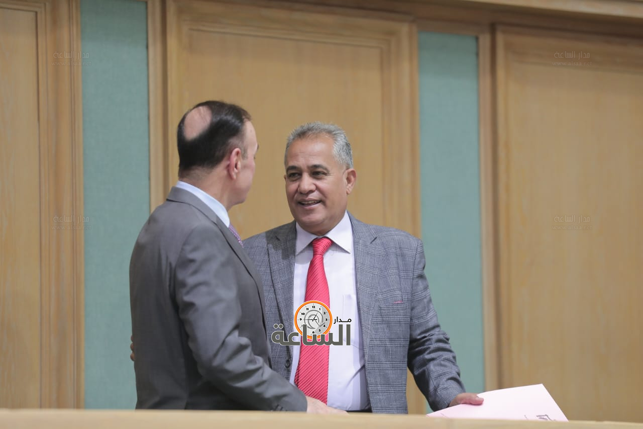 Madar Al-Saa Images 0.4343290785218066