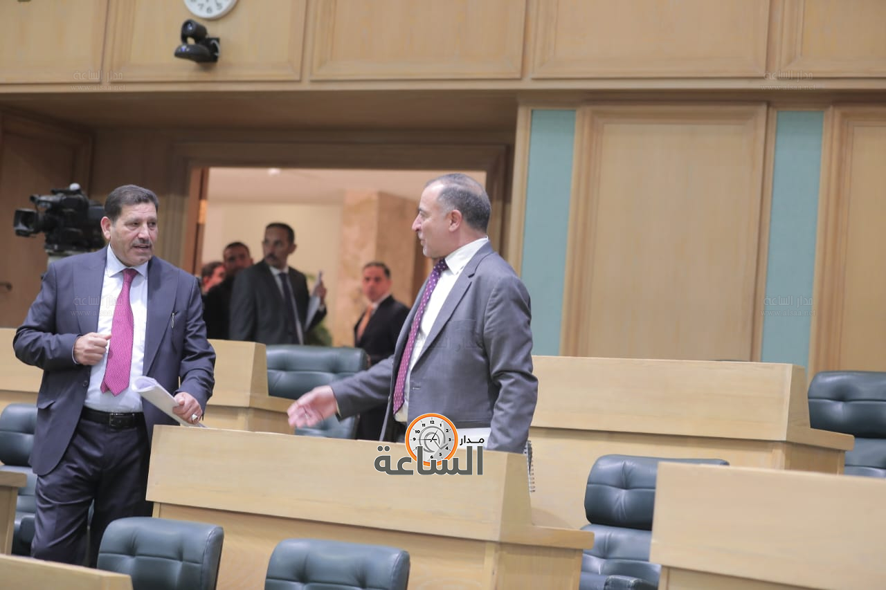 Madar Al-Saa Images 0.09427862759829653