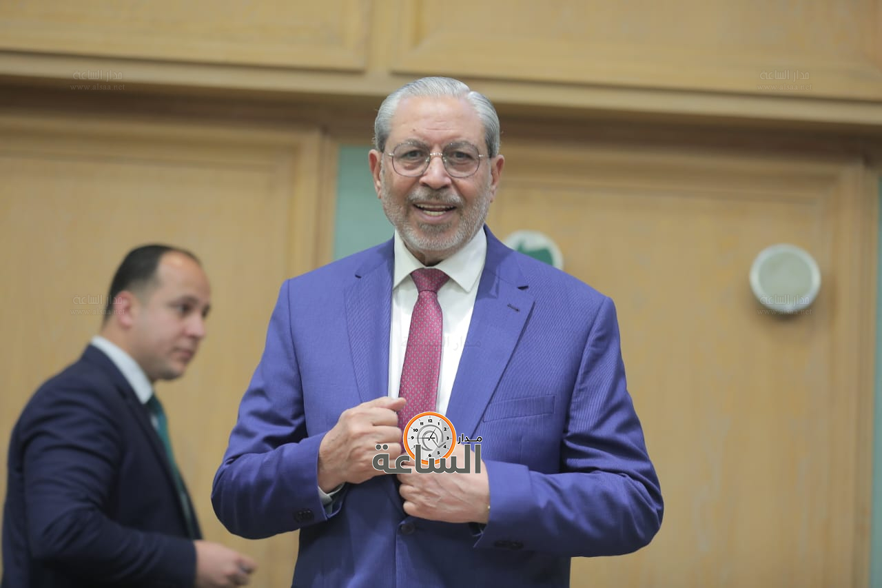 Madar Al-Saa Images 0.5500879114059389