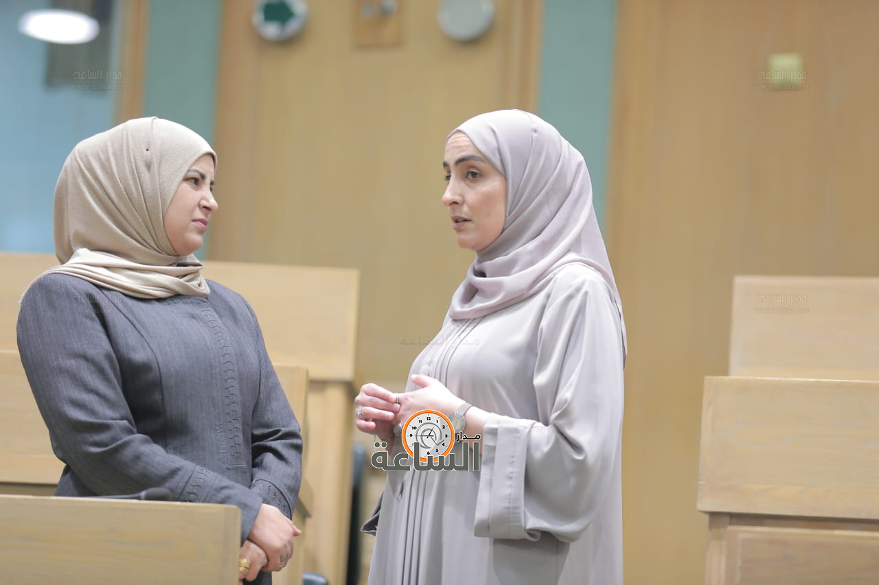 Madar Al-Saa Images 0.6123235255512491