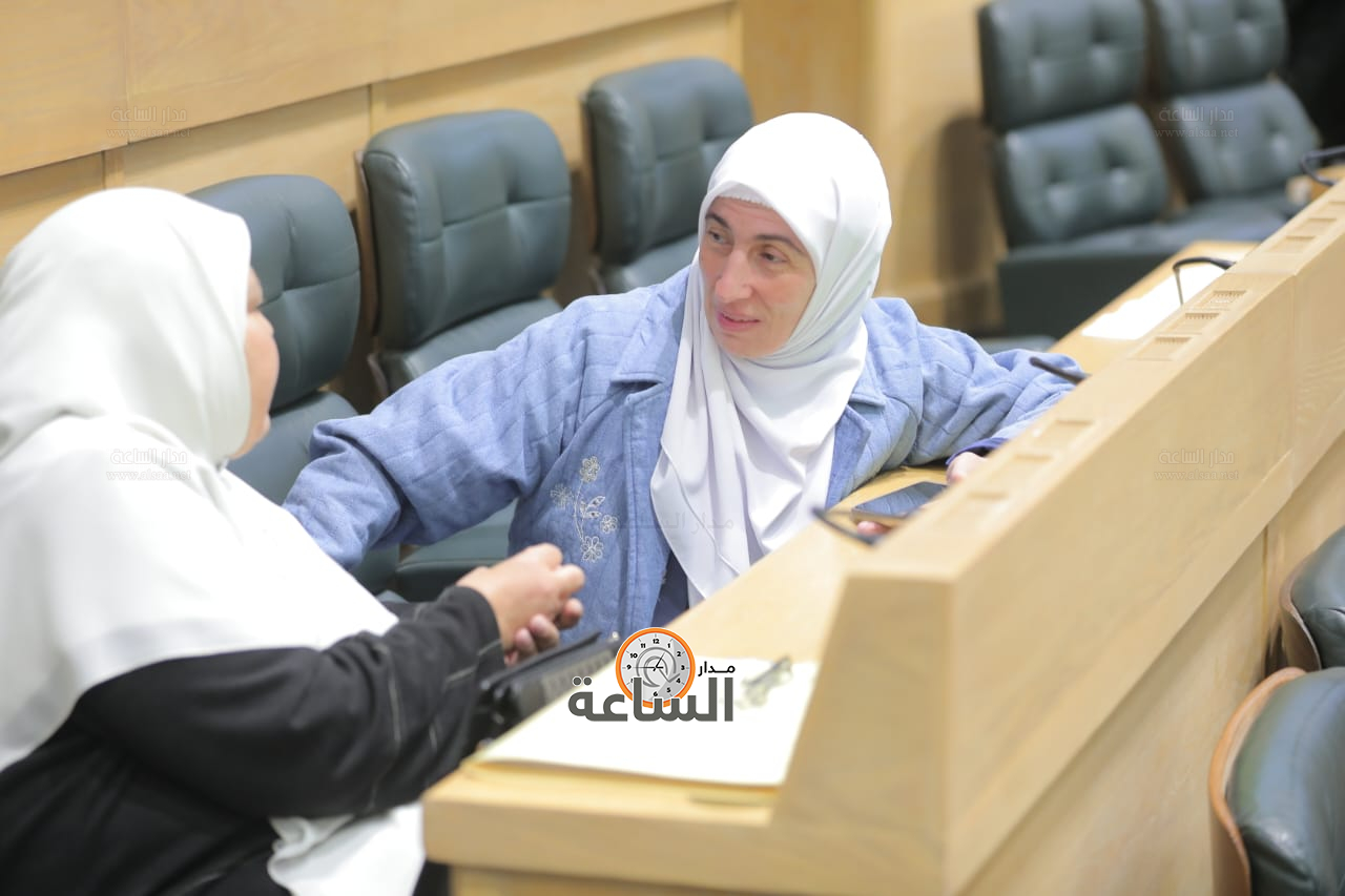 Madar Al-Saa Images 0.9345172737775711