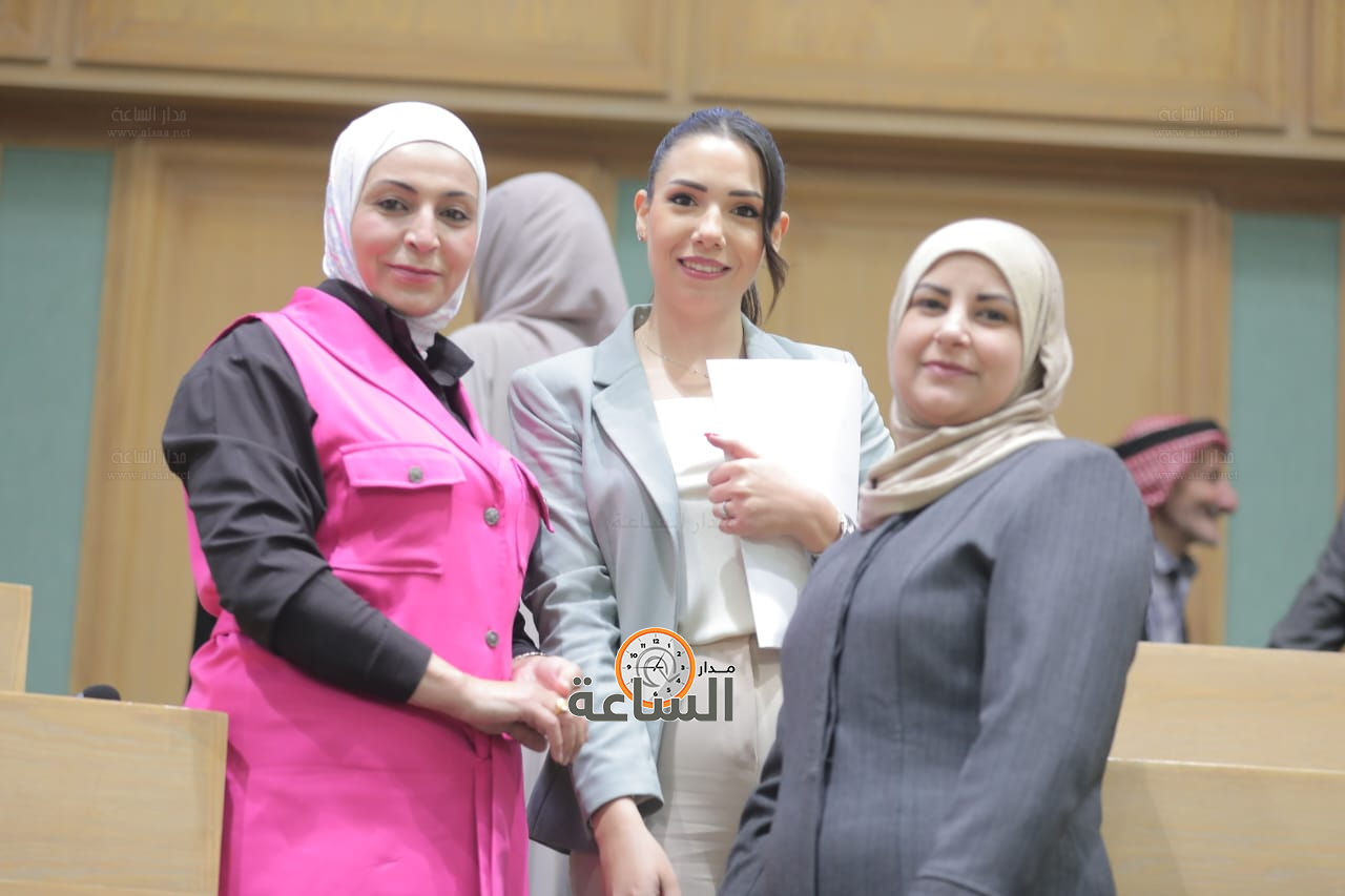 Madar Al-Saa Images 0.03459218771101802