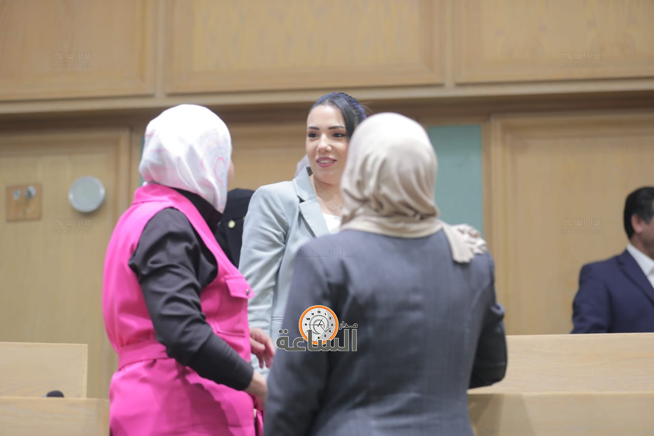 Madar Al-Saa Images 0.7335791807892669