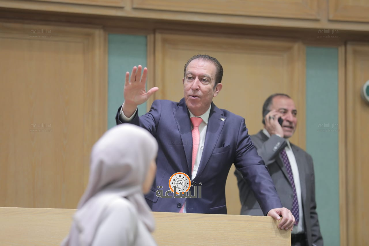 Madar Al-Saa Images 0.8912252158202121